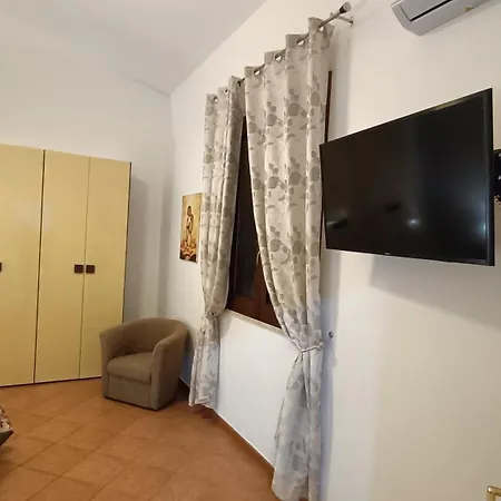 Casa In Centro Ferienhaus Balestrate